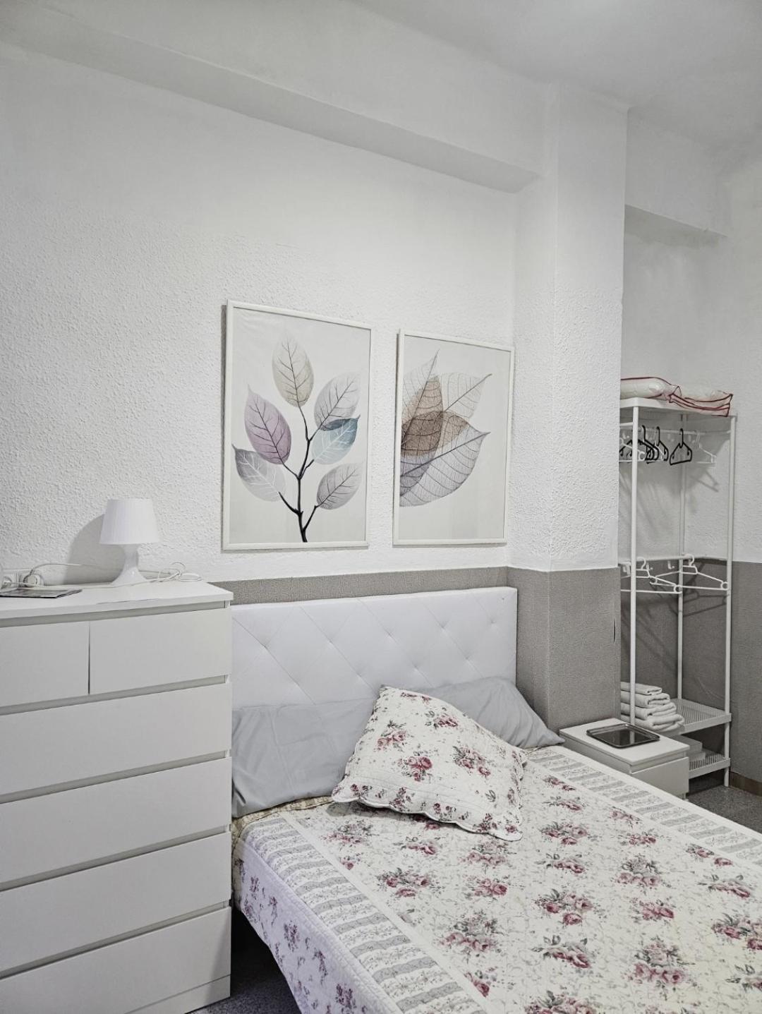 Habitacion En Casa De Familia "Valenciabonita" Dış mekan fotoğraf